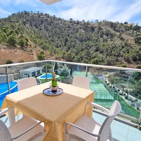 Skyline 6 Private Balcony, Sunny All Year Round, With Nice Views Benidorm Exterior photo
